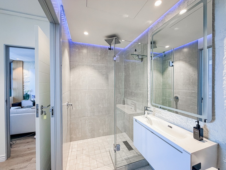 2 Bedroom Property for Sale in Cape Town City Centre Western Cape